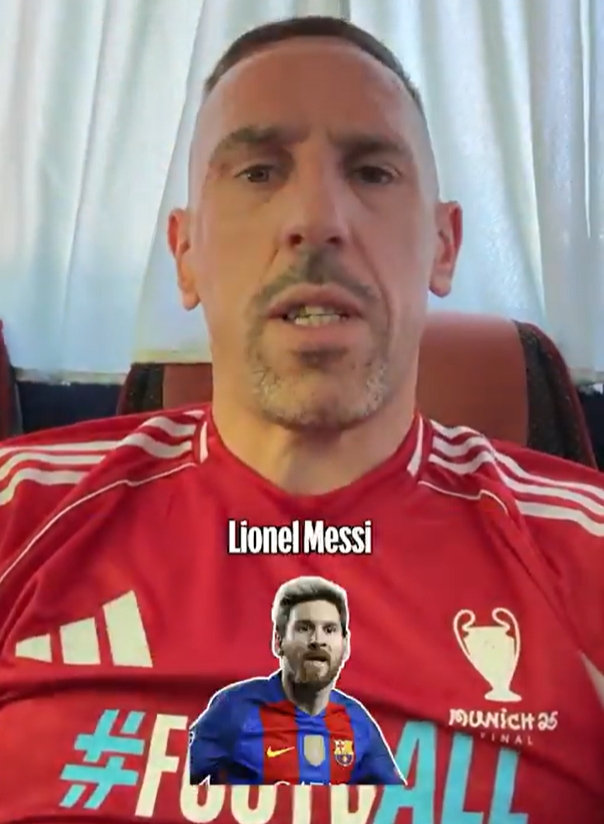 提起歐冠首先想到誰？里貝里奧科查回答梅西，卡洛斯等3人選齊祖