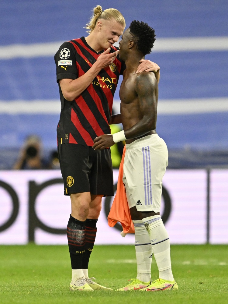 足壇身價(jià)前30：維尼修斯2億 亞馬爾貝林哈蘭德1.8億 姆巴佩1.7億