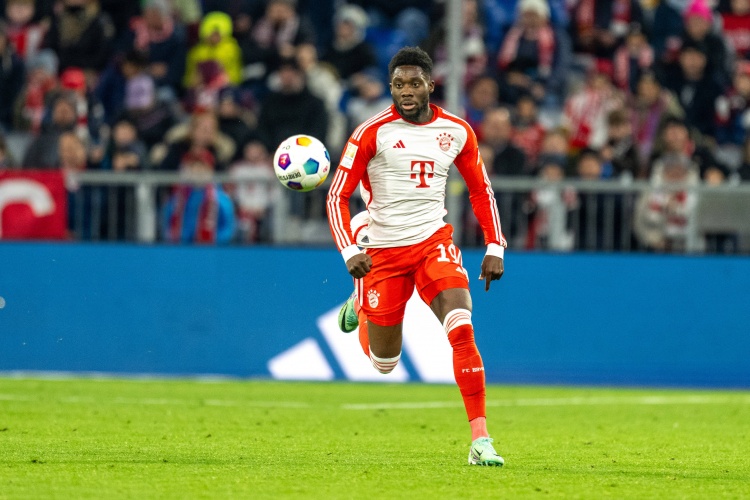 阿方索：我目前恢復(fù)進(jìn)展良好，大概今年11月份回歸球場(chǎng)