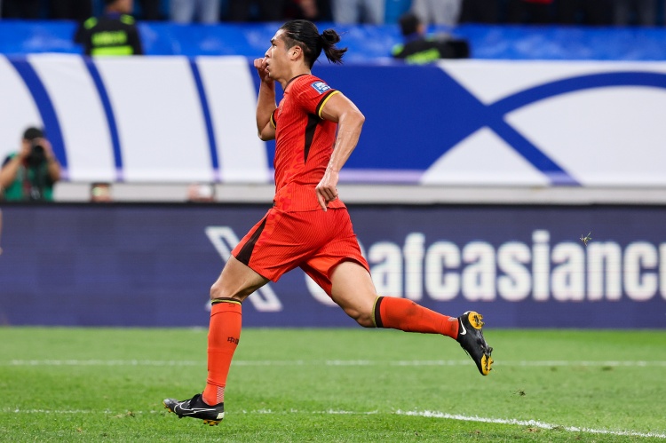 北青體育：張玉寧曾對(duì)朋友表示，客戰(zhàn)印尼就是一個(gè)字——“干”！