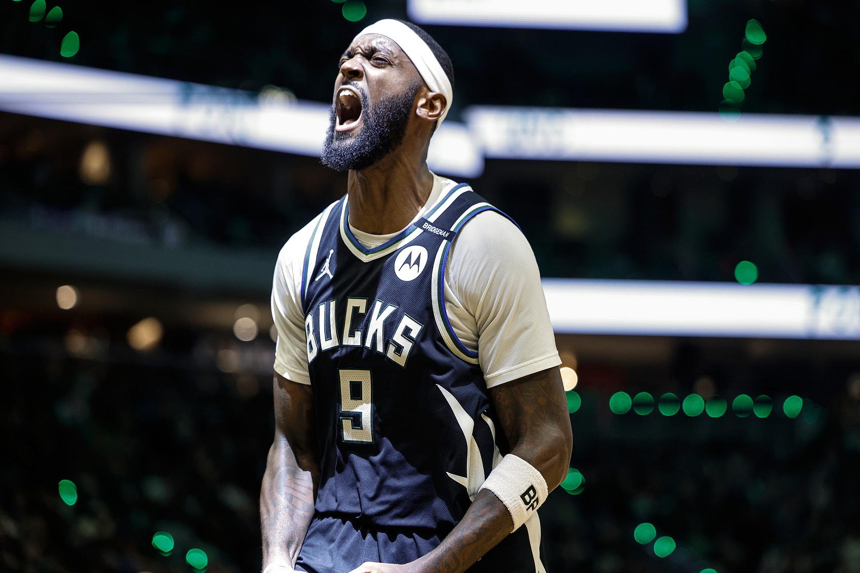 隊(duì)記：雄鹿可以交易波蒂斯&后者也有意 就像勇士送走克萊