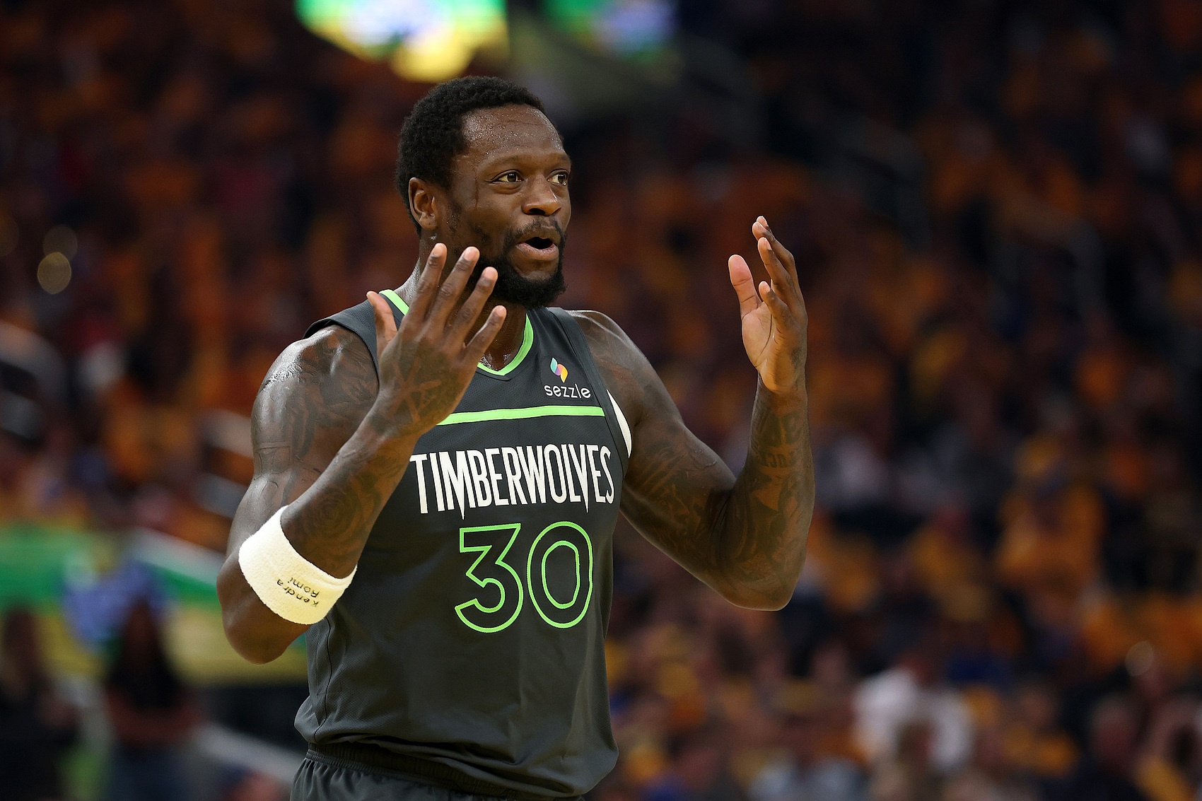 蒂格：蘭德爾沒控球&就會(huì)沖撞 西卡則是大前鋒里的亞歷山大