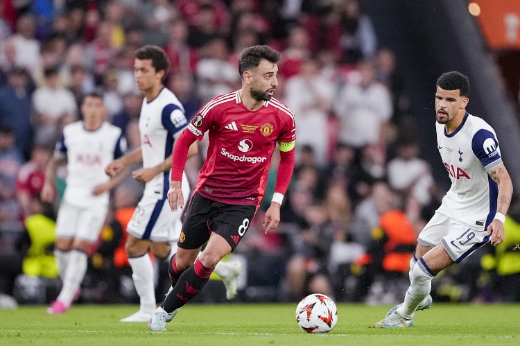 ESPN：利雅得新月希望B費兩周內(nèi)轉(zhuǎn)會，轉(zhuǎn)會費可能達(dá)1億鎊