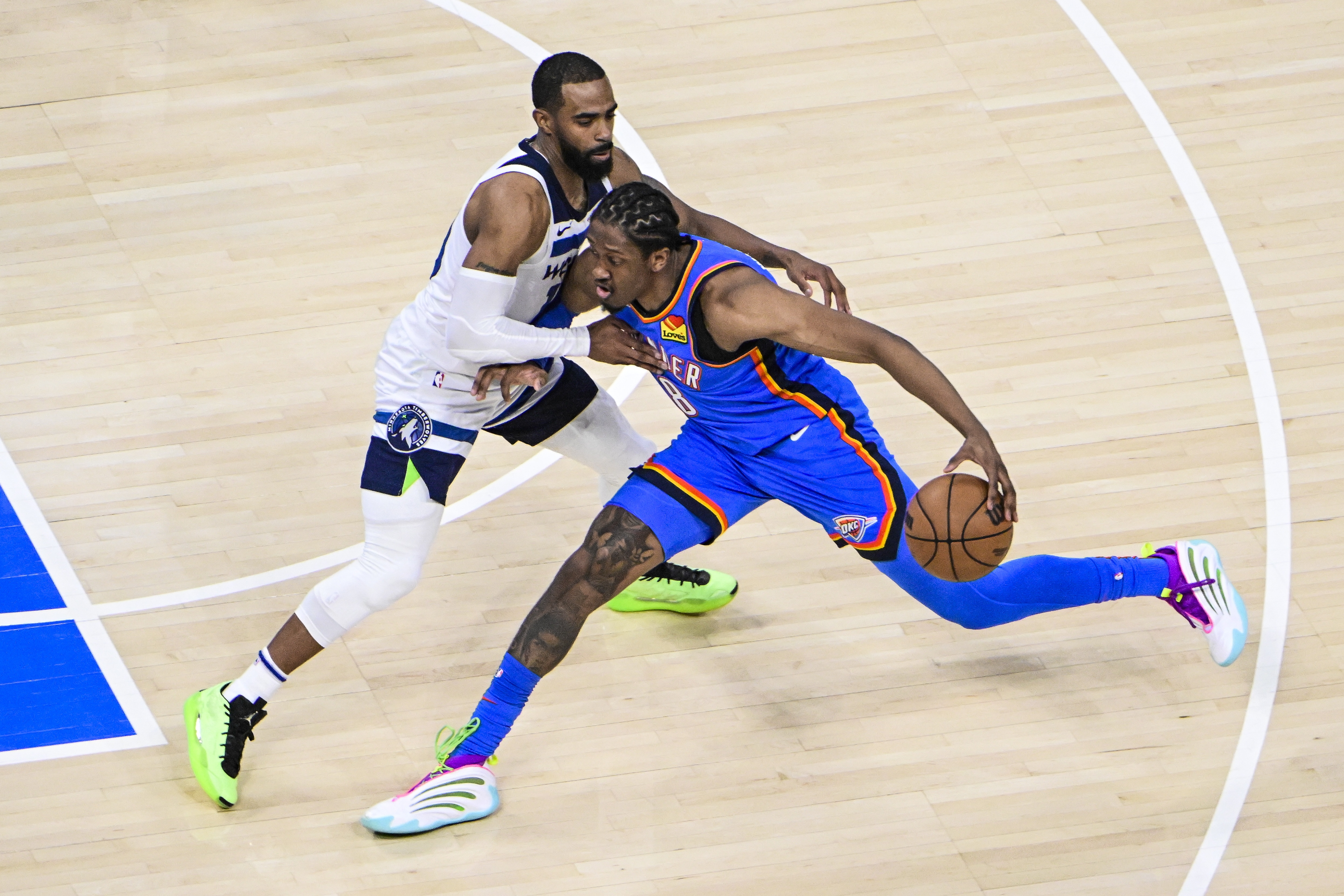 沒(méi)啥表現(xiàn)！杰倫威9中3拿到13分4板2助 4失誤&正負(fù)值-31