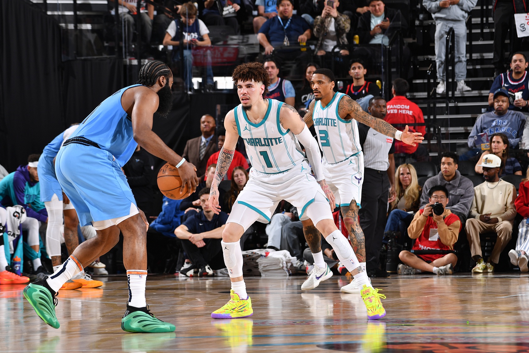 值不值？??美媒模擬交易：快船換來三球 送出鮑科比等3將+1首輪