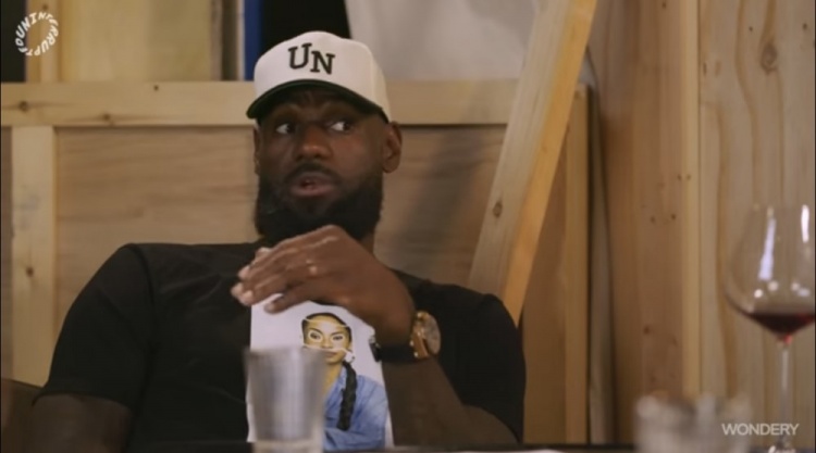 詹姆斯：15年總決賽G4勇士變陣后達到了新的高度 我們沒能力改變