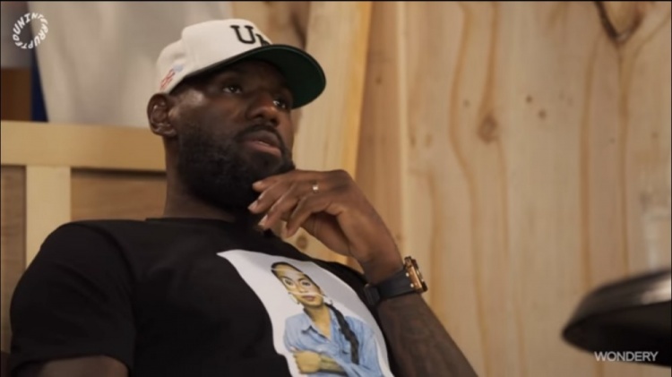 詹姆斯：三分投射讓如今的比賽領(lǐng)先30分都不保險 永遠(yuǎn)不會沒希望