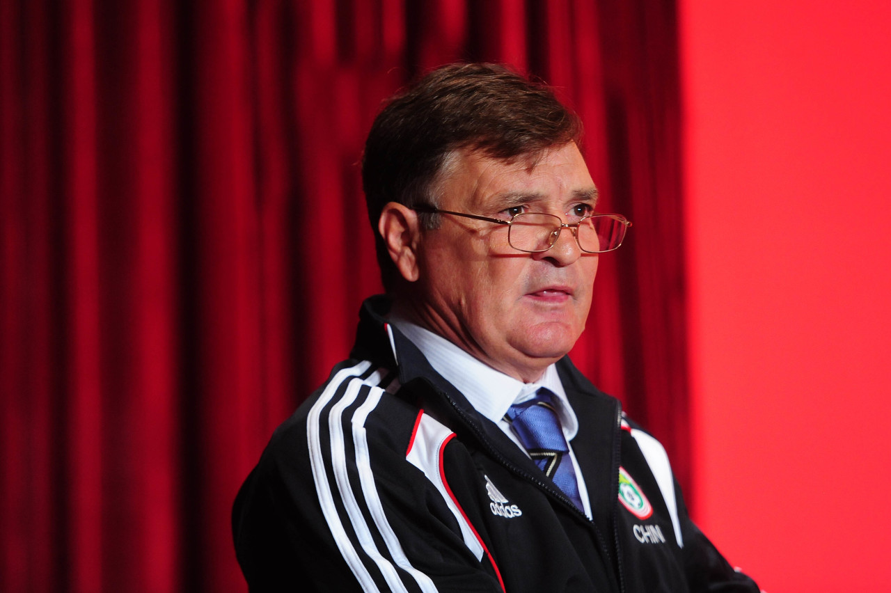 卡馬喬：阿隆索將會(huì)非常艱難，他需要運(yùn)氣，因?yàn)榛蜀R需要贏得冠軍