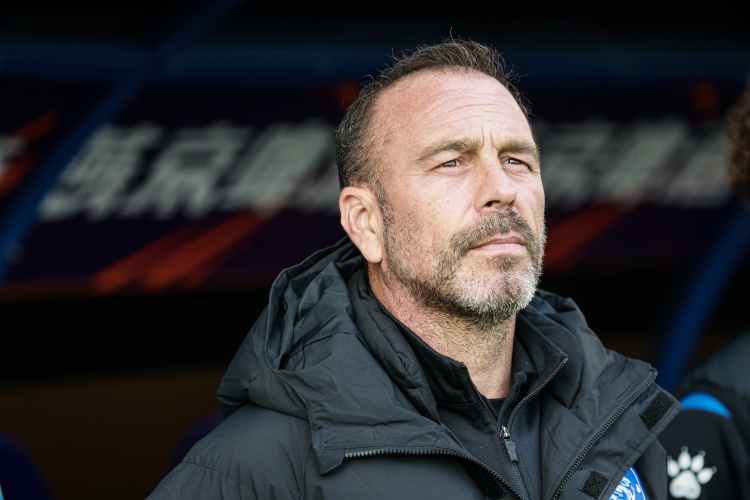 足球報(bào)：薩爾科已經(jīng)抵達(dá)蘇州，即將上任蘇州東吳主教練一職