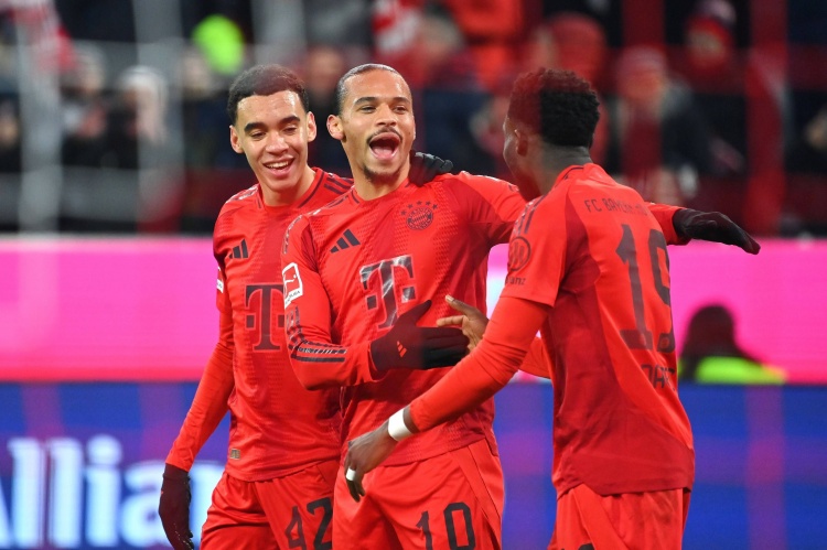 記者：經(jīng)紀(jì)人希望薩內(nèi)去熱刺，拜仁將提升報(bào)價(jià)并備選加克波、萊奧