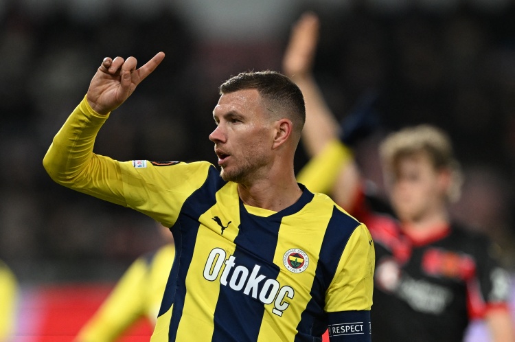 意媒：39歲哲科并不考慮退役，科莫、博洛尼亞均有意引進他