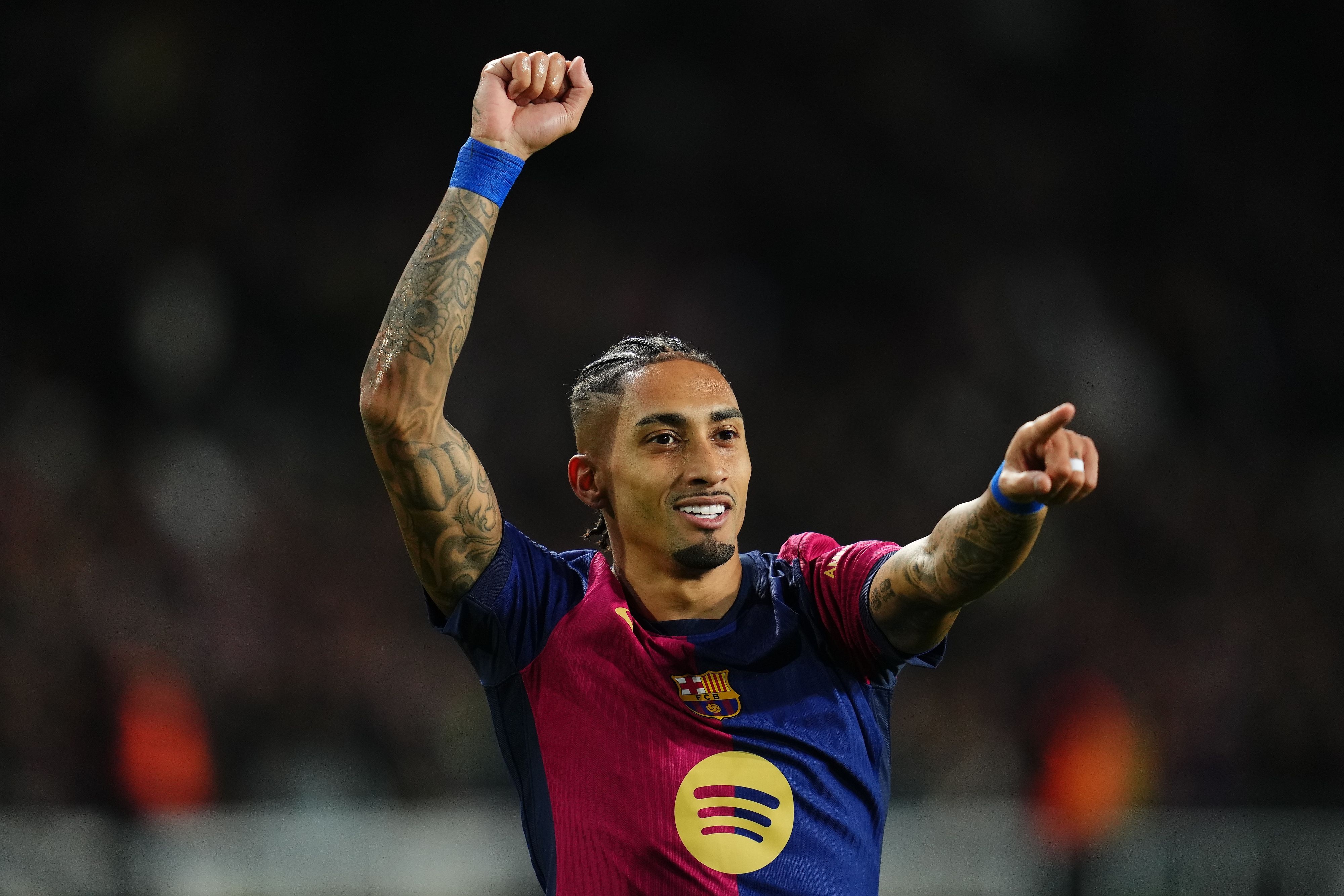 鋒霸！拉菲尼亞、吉拉西以13粒進(jìn)球獲得本賽季歐冠金靴