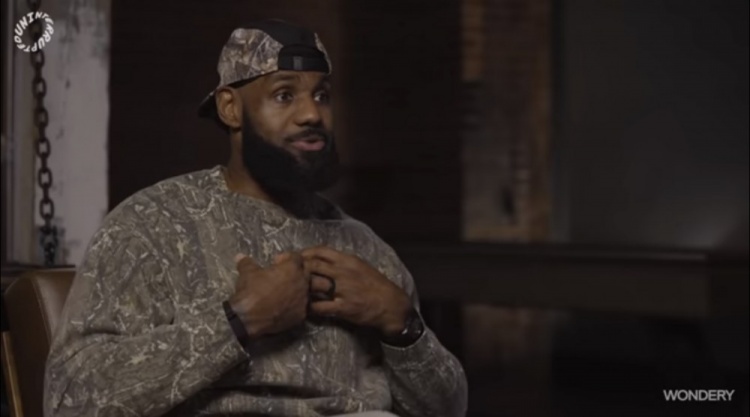 詹姆斯：小時(shí)候我看球受到球星激勵(lì) 我愛(ài)上了籃球的競(jìng)爭(zhēng)本質(zhì)??