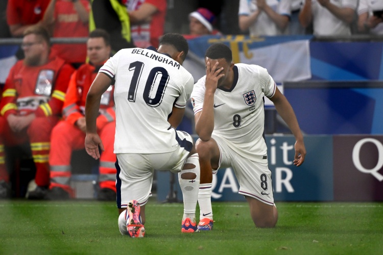 阿斯：皇馬一直與阿諾德接觸，但貝林厄姆與他的友誼發(fā)揮了作用