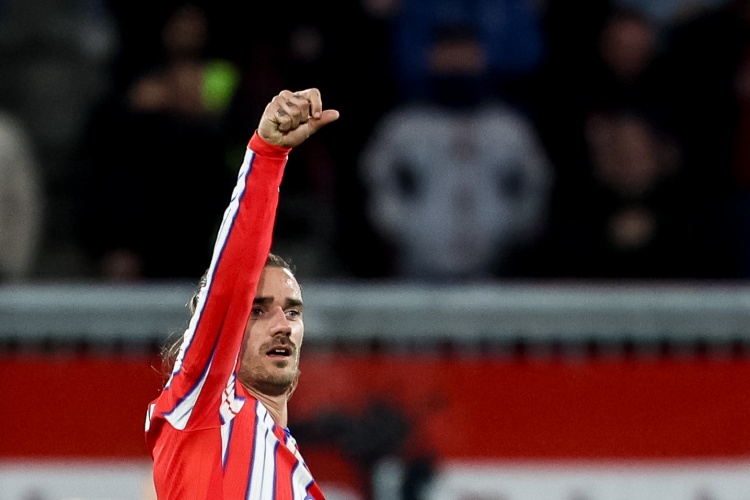 力拒美職中東球隊(duì)！隊(duì)報(bào)：格列茲曼本周一與馬競續(xù)約至2027年6月