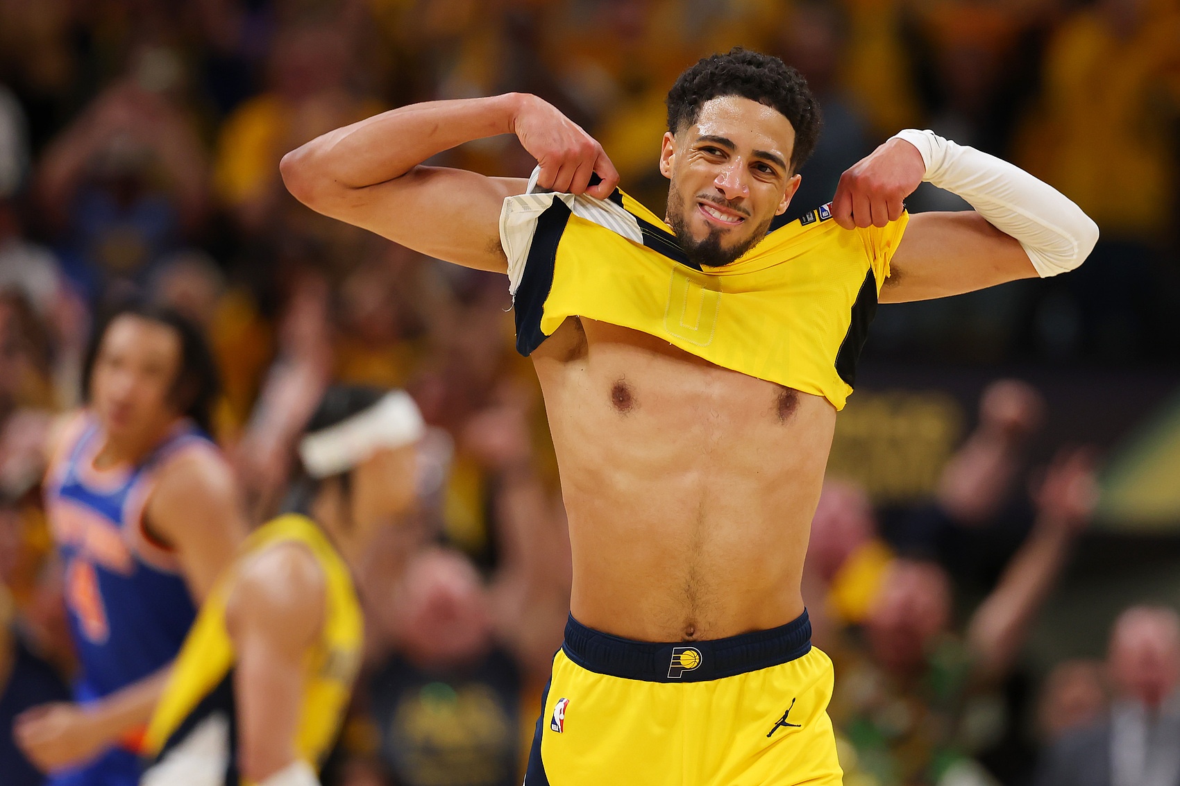 戴格諾特：哈利會(huì)讓你想到納什 強(qiáng)大的得分威脅制造了傳球機(jī)會(huì)