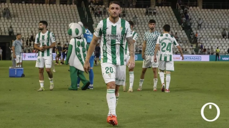 西媒：中超球隊(duì)報(bào)價(jià)西乙科爾多瓦前鋒卡薩斯，本賽季貢獻(xiàn)10球1助