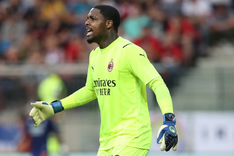 羅馬諾：切爾西已與邁尼昂接觸，馬雷斯卡認為后者適合自己戰(zhàn)術(shù)