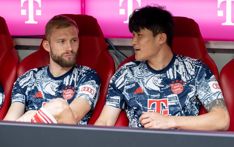 圖片報(bào)：金玟哉傷情嚴(yán)重不僅會(huì)錯(cuò)過(guò)世俱杯，也可能無(wú)緣季前訓(xùn)練