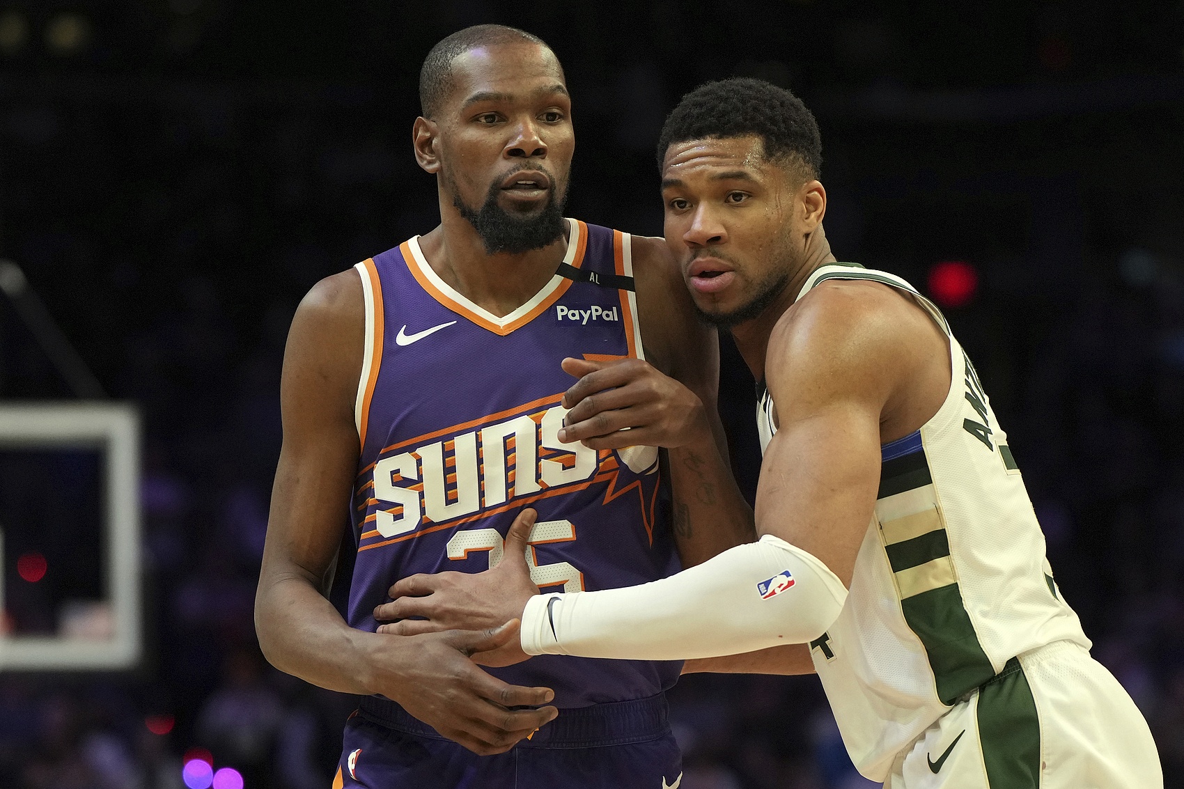 ????名記：一位高管告訴我 今年夏天的NBA會(huì)非常爆炸