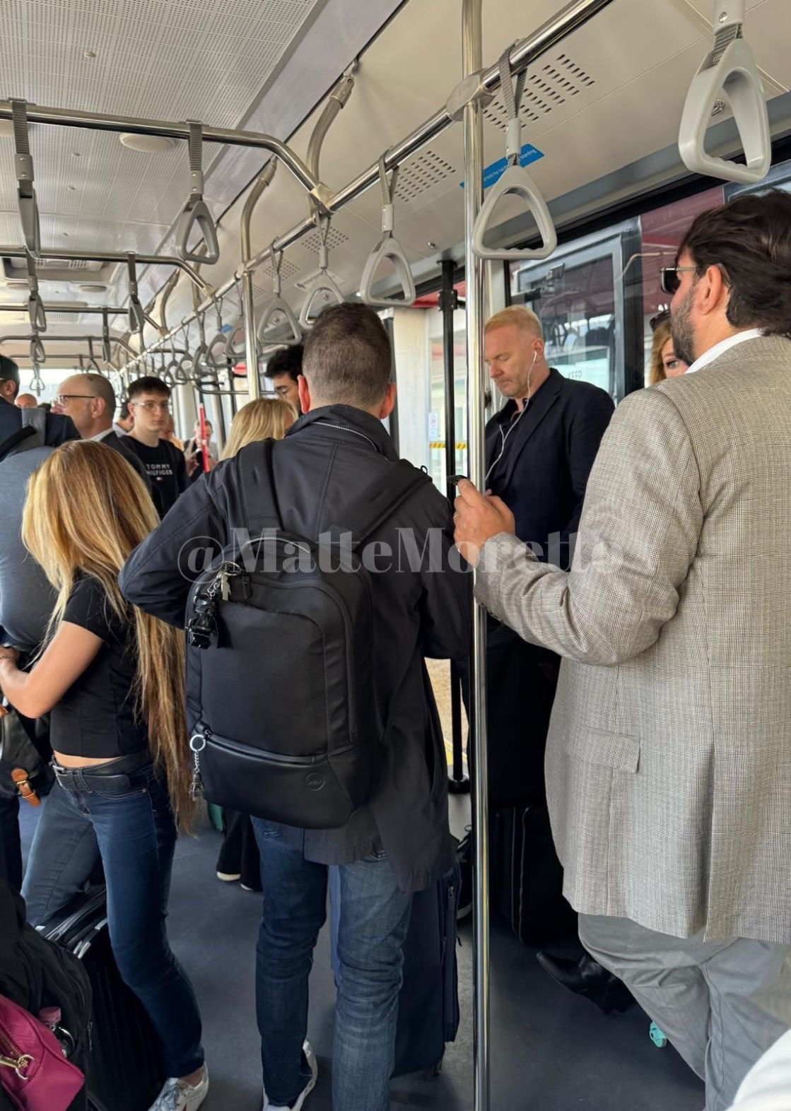 有誠(chéng)意！記者：塔雷親自前往克羅地亞，為莫德里奇送上1+1合同