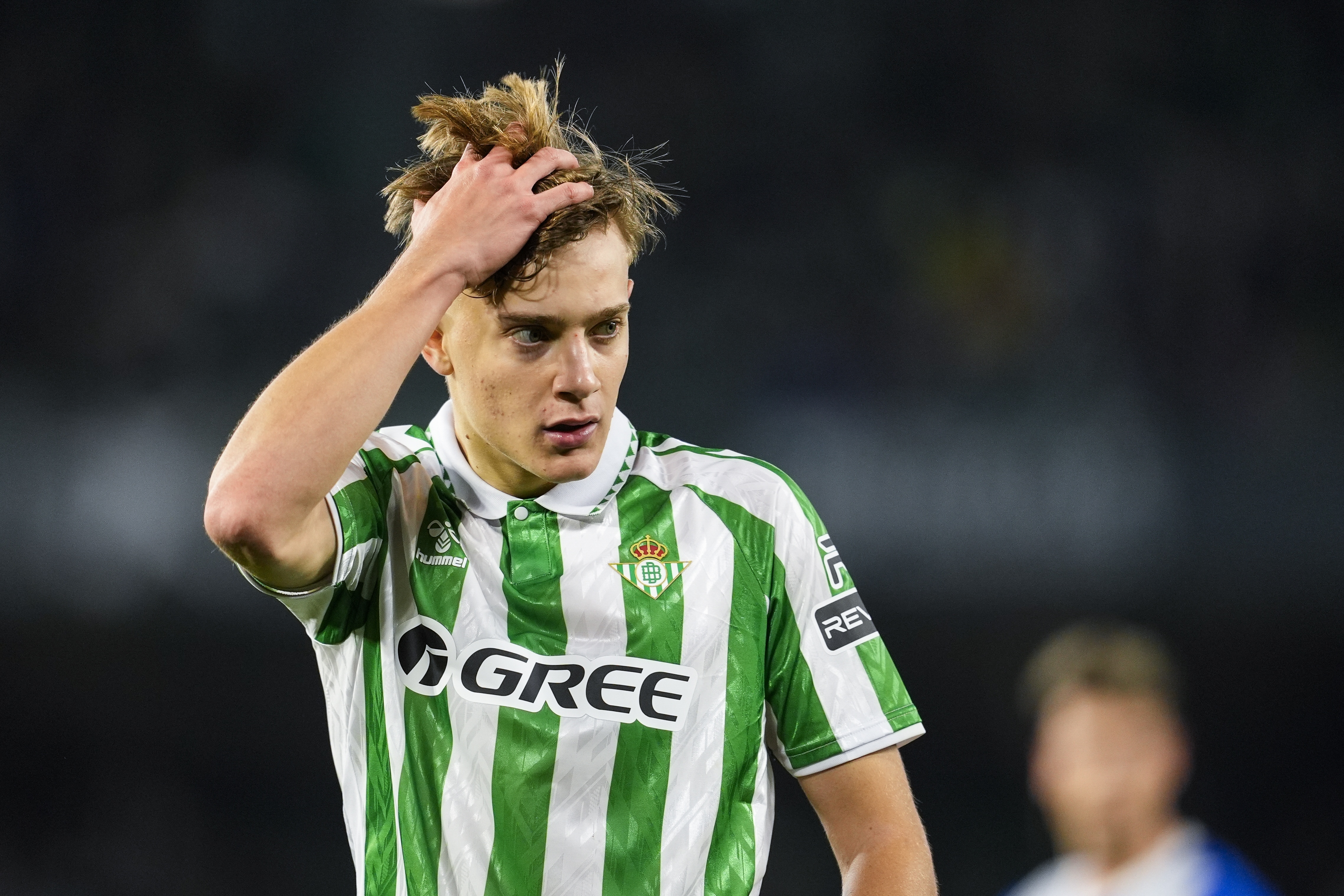 記者：萊比錫已經(jīng)向貝蒂斯提交報(bào)價(jià)，以引進(jìn)熱蘇斯-羅德里格斯