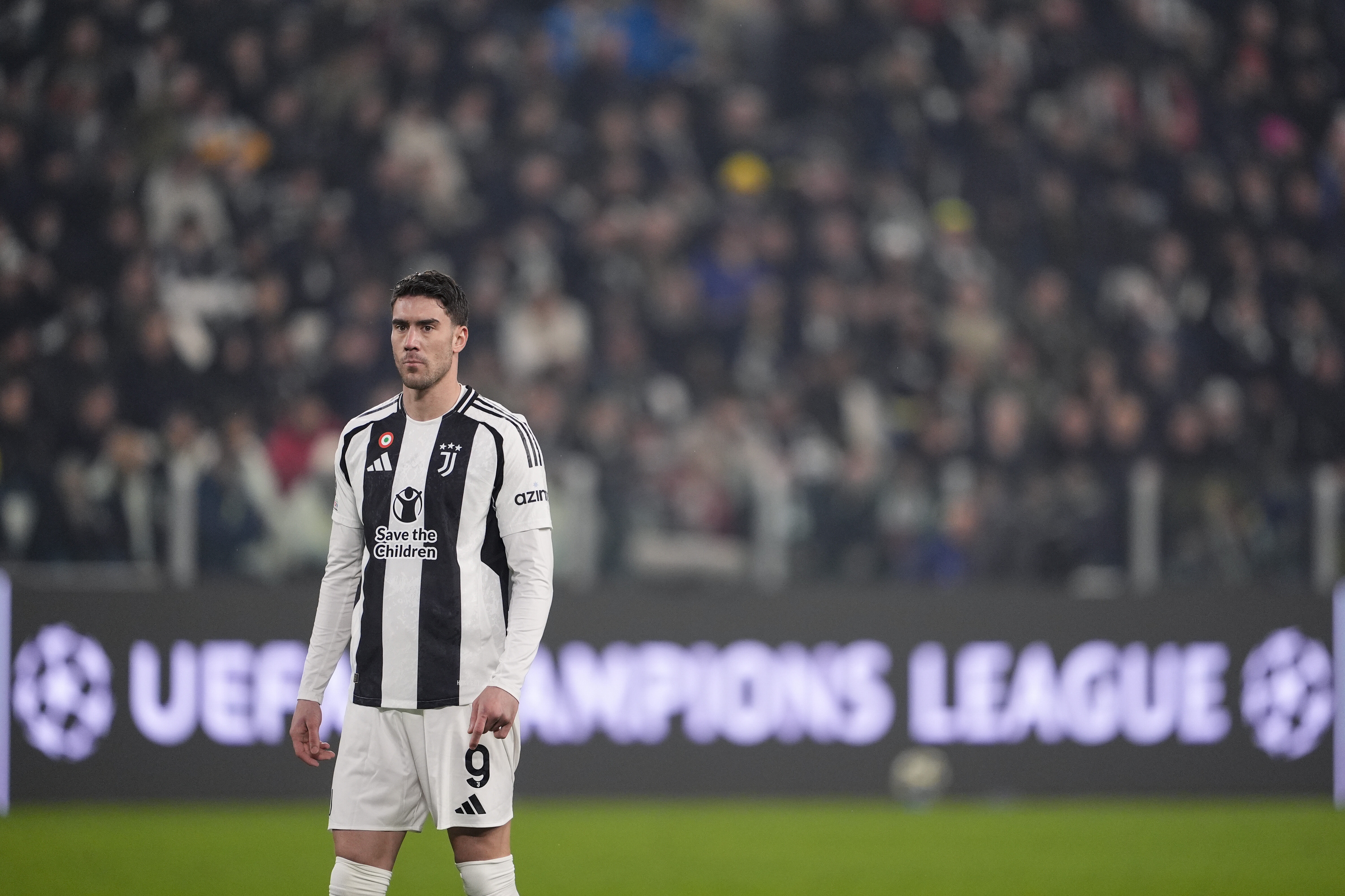 記者：馬競(jìng)在密切關(guān)注弗拉霍維奇，球員若不同意降薪將被尤文出售