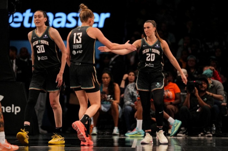 周四競彩籃球焦點：自由人勢不可擋 神秘人狀態(tài)低迷