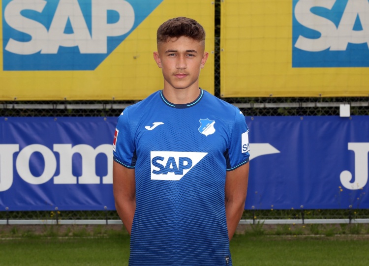 踢球者：拜仁想帶比紹夫踢世俱杯，霍村要求補(bǔ)償金&尚未達(dá)成協(xié)議