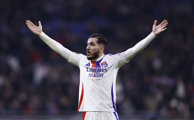 B計劃，隊報：為防止無法簽下切爾基，曼城關(guān)注哈維-西蒙斯