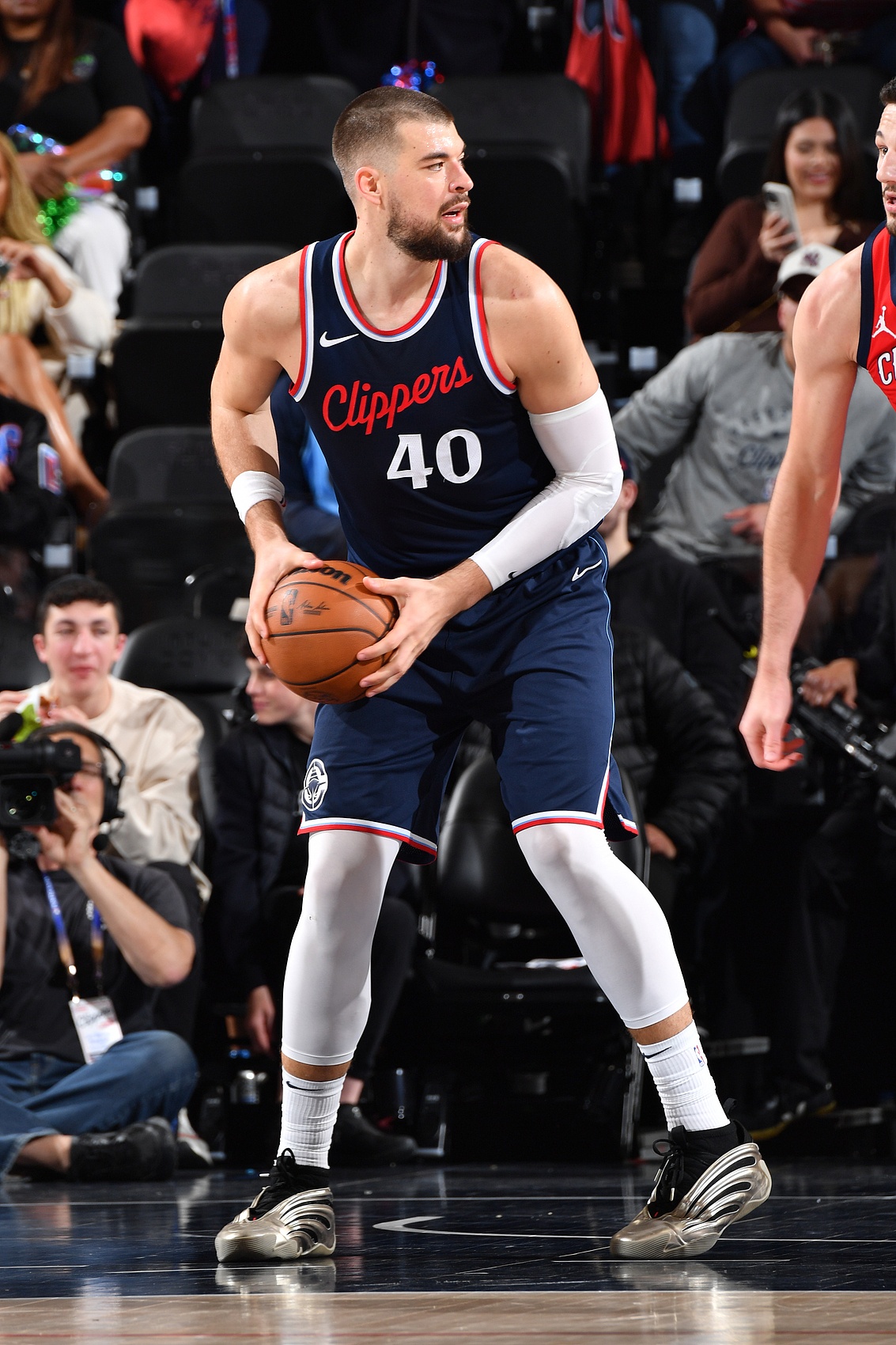 祖巴茨：傳統(tǒng)內(nèi)線現(xiàn)在不多了 但永遠都有一席之地 我喜歡這個角色