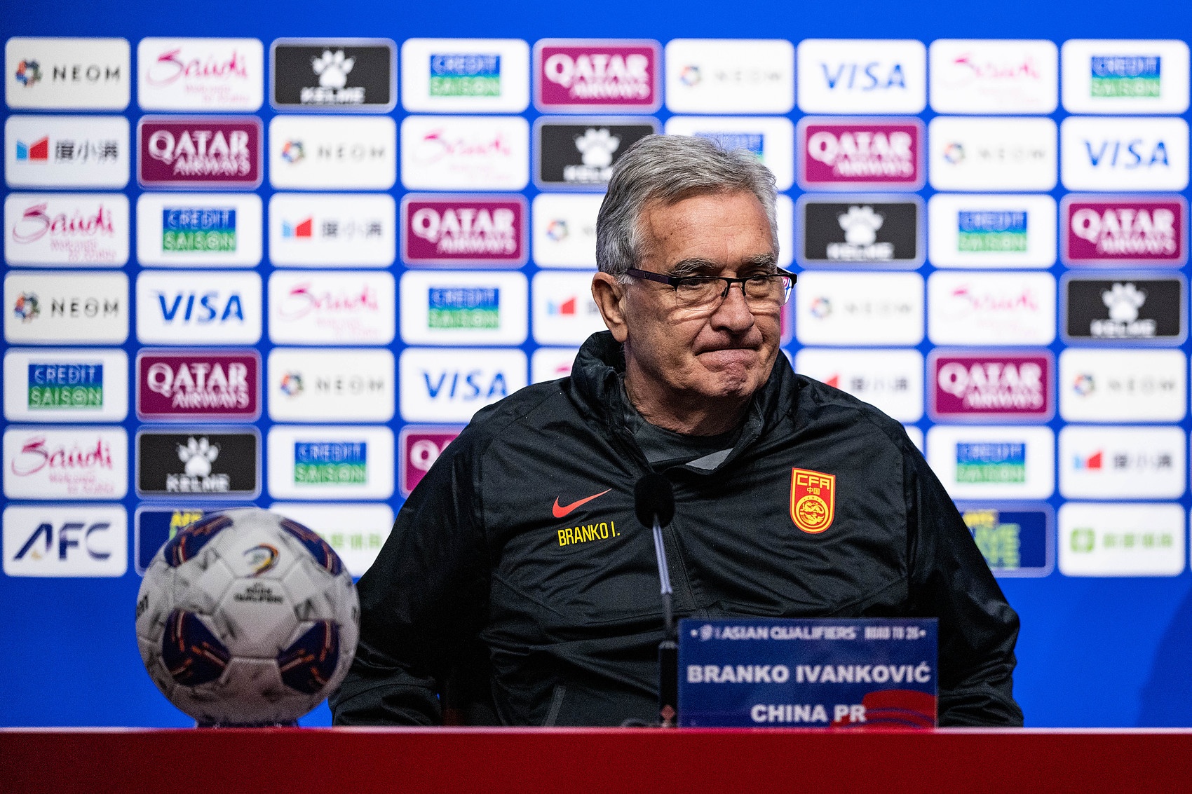 伊萬：作為主教練要承擔(dān)非常大責(zé)任 這支年輕的國家隊(duì)有很好的未來