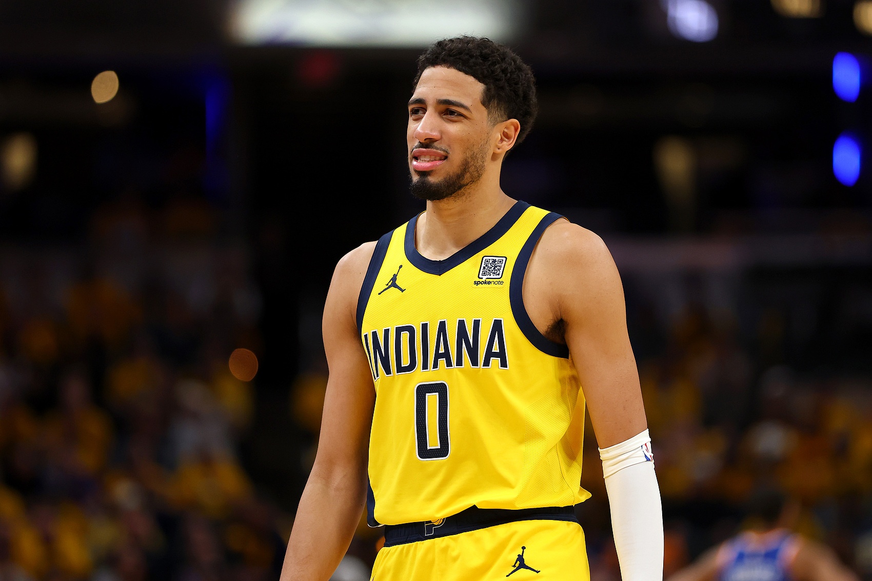 哈利伯頓：雷霆是支歷史級的防守強隊 我們還有很多能改進的地方