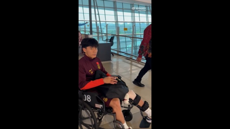 成都蓉城官方：胡荷韜左膝韌帶和半月板疑似損傷，有待進(jìn)一步檢查