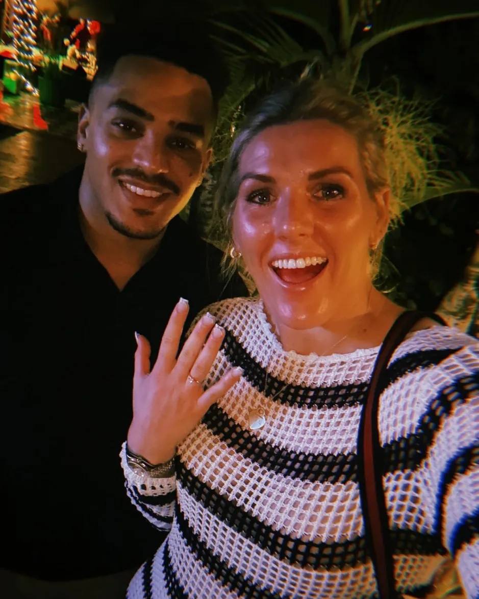 亂！太陽報(bào)：切爾西女足隊(duì)長(zhǎng)與未婚夫分手 愛上已婚健身教練&同居