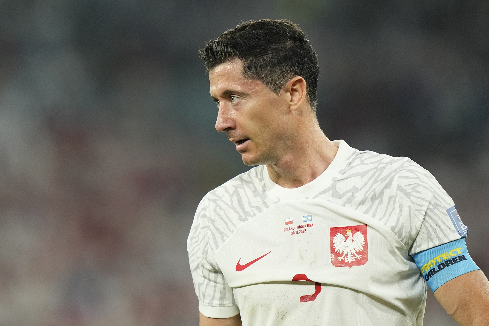 萊萬(wàn)談缺席國(guó)家隊(duì)：我的身體和精神都很疲勞，有時(shí)候需要休息