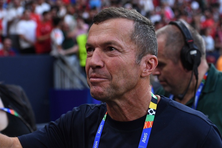 馬特烏斯：我對(duì)納帥充滿(mǎn)信心，但搞不懂他為什么突然變陣三中衛(wèi)