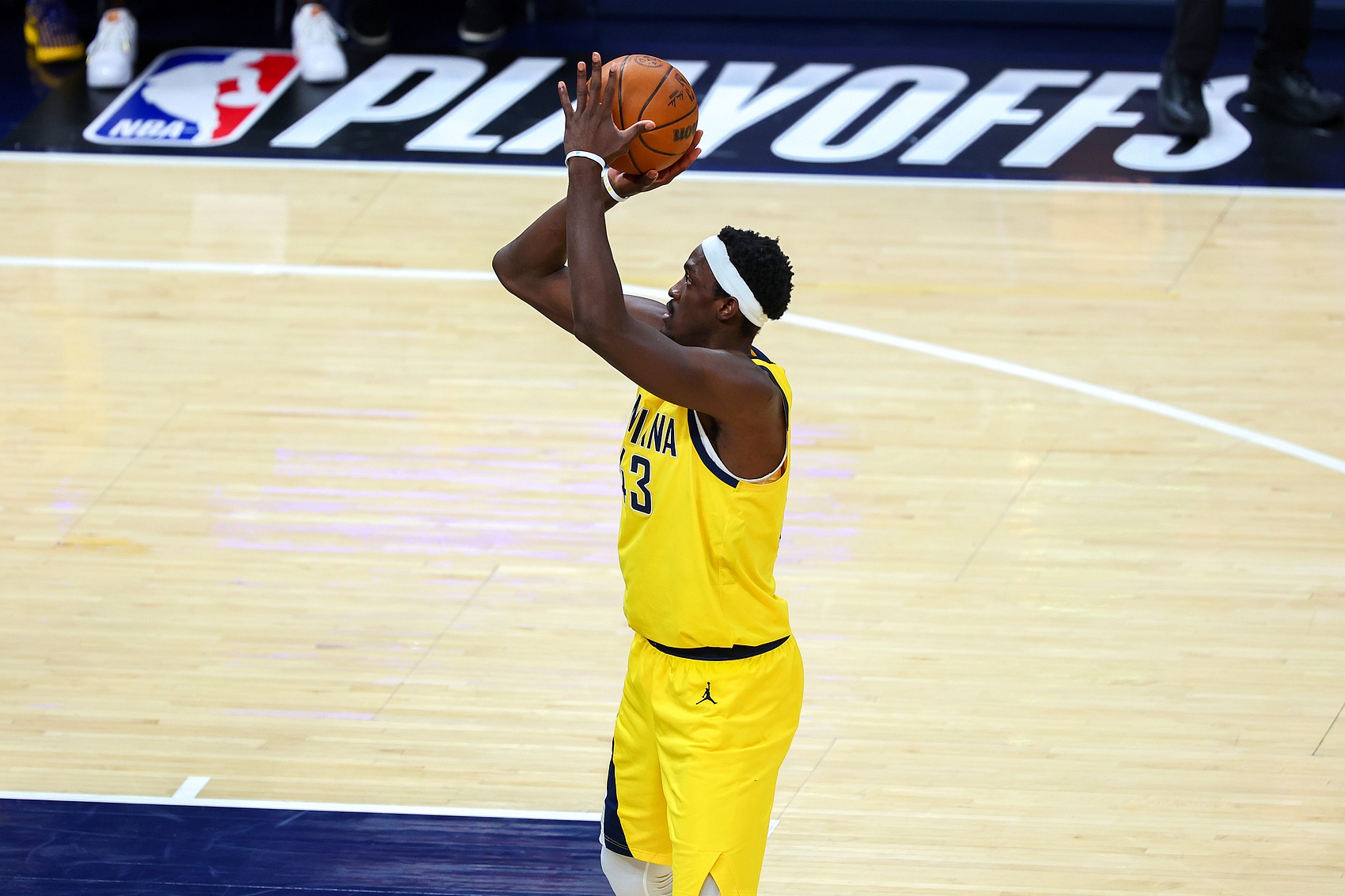 西亞卡姆：對(duì)手很好地干擾了我們 并能很好地控制籃板球