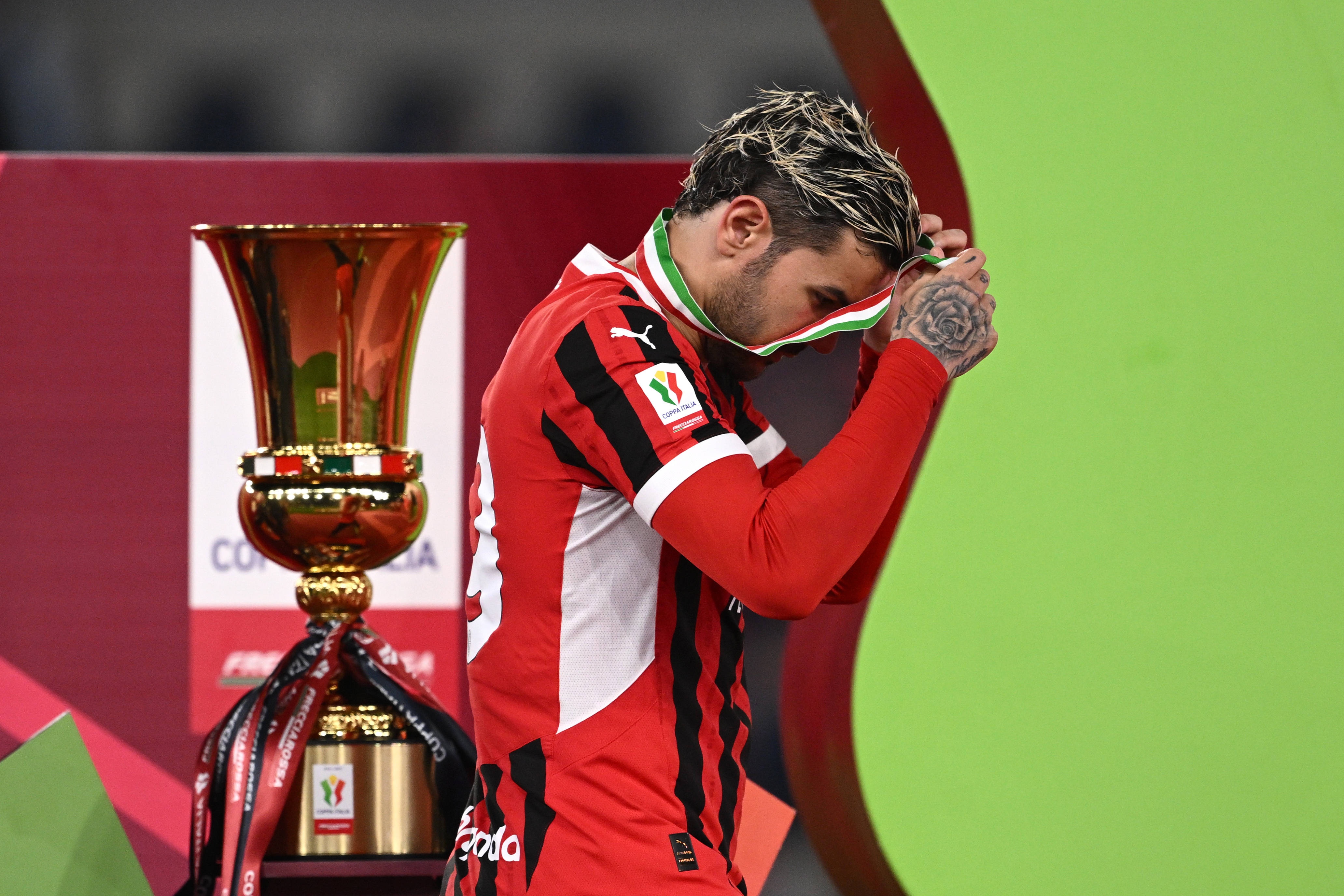 記者：米蘭對(duì)特奧態(tài)度非常明確，3000萬(wàn)歐或接近這一數(shù)字的報(bào)價(jià)