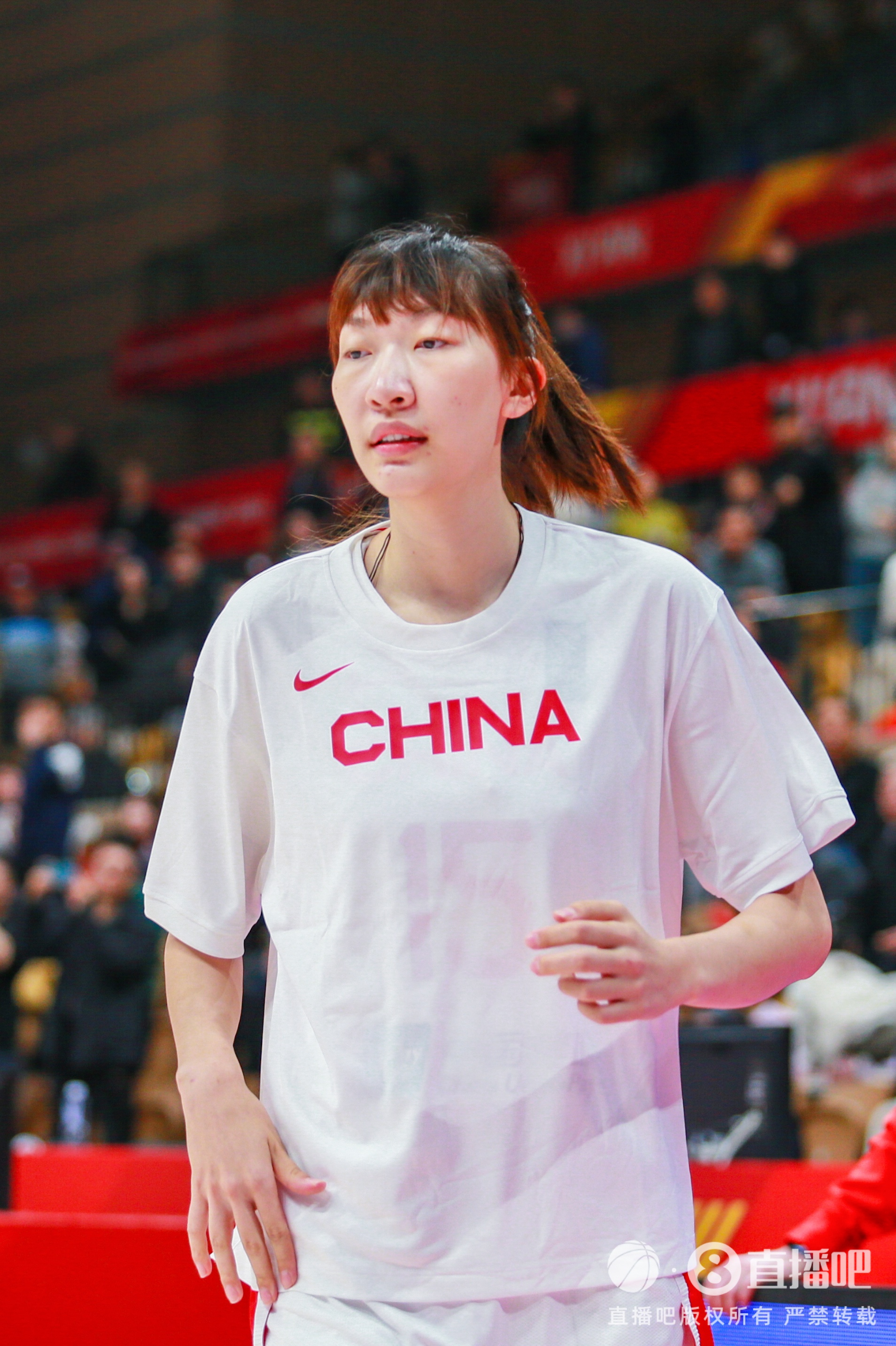 中國女籃熱身賽名單出爐：韓旭領(lǐng)銜 張子宇在列 小寶&李夢無緣