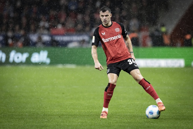 記者：扎卡、賈沙里是米蘭引援目標，兩筆交易均取得進展