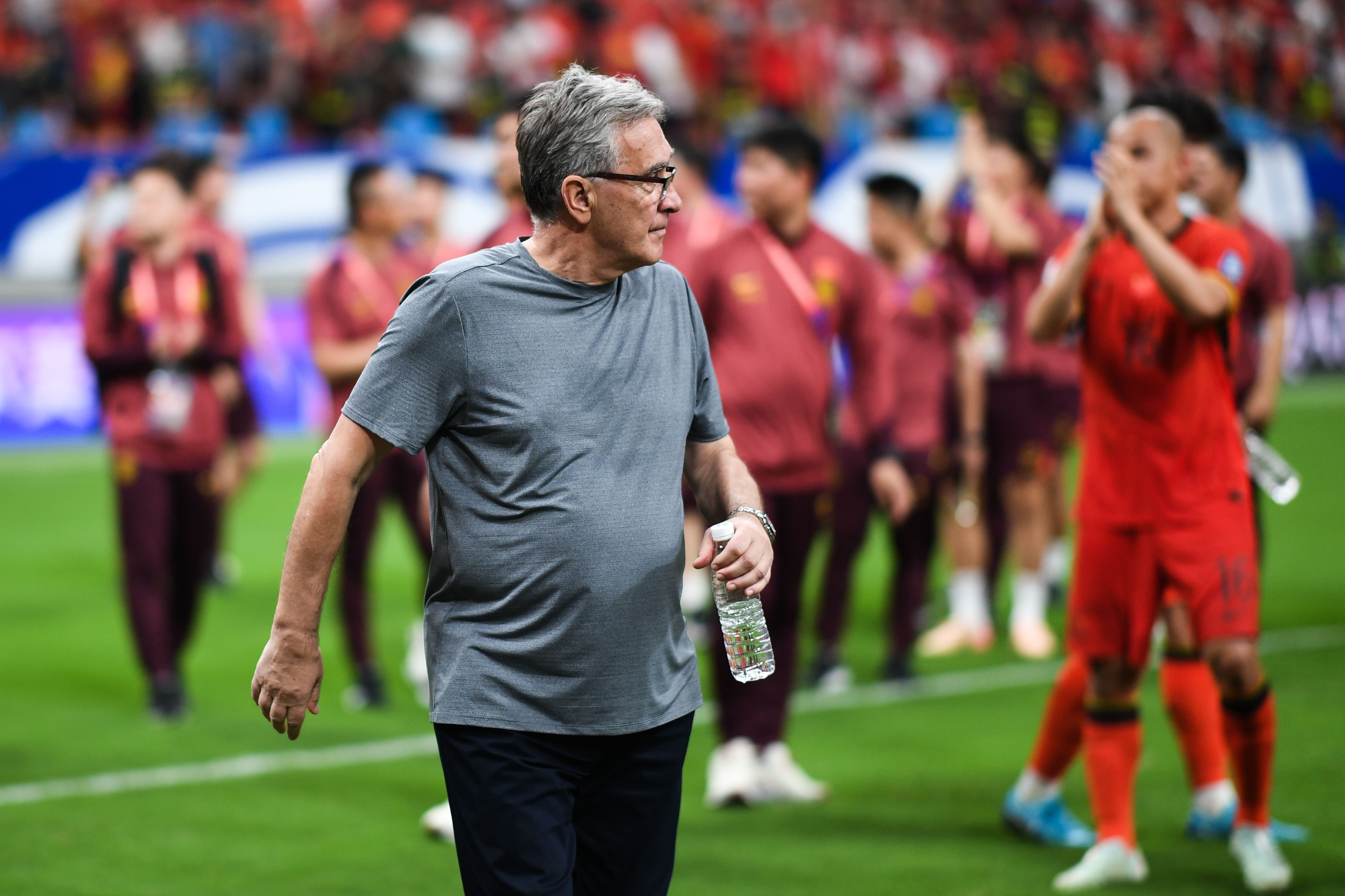 津媒：盡管未宣布伊萬下課，但足協(xié)已收到經(jīng)紀公司推薦的新帥人選