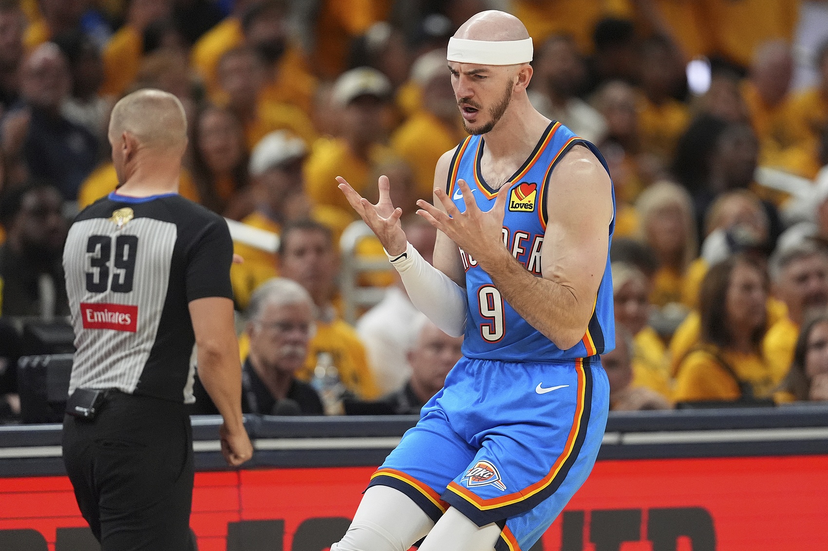 燃盡自己??卡魯索攻防一體化身巨星 全場9中7砍下20分5斷！