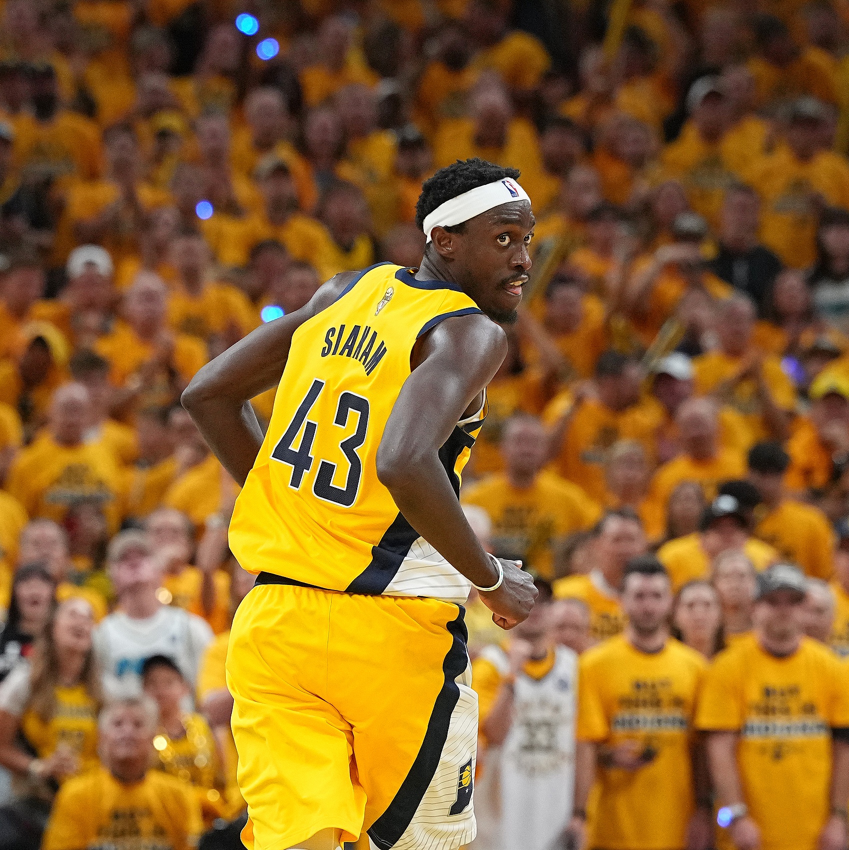 西亞卡姆談?chuàng)寯啵罕３址朗胤e極性 在正確時間出現(xiàn)在正確位置上