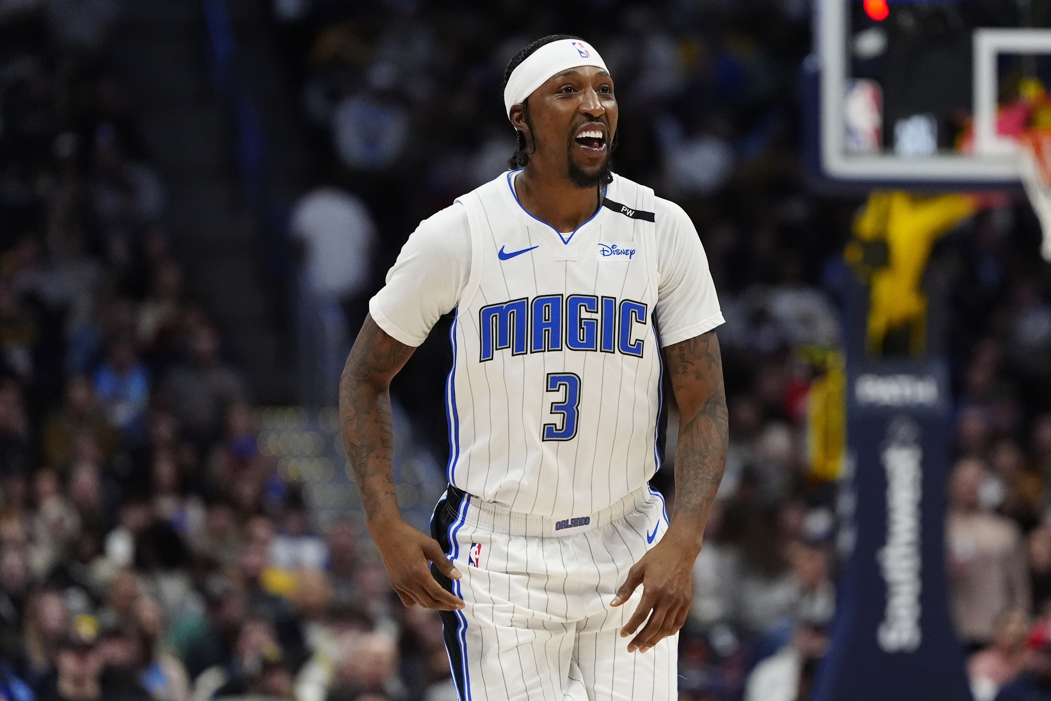 合同還剩兩年！波普本季場均8.7分1.3斷 季后賽三分命中率僅26.1%