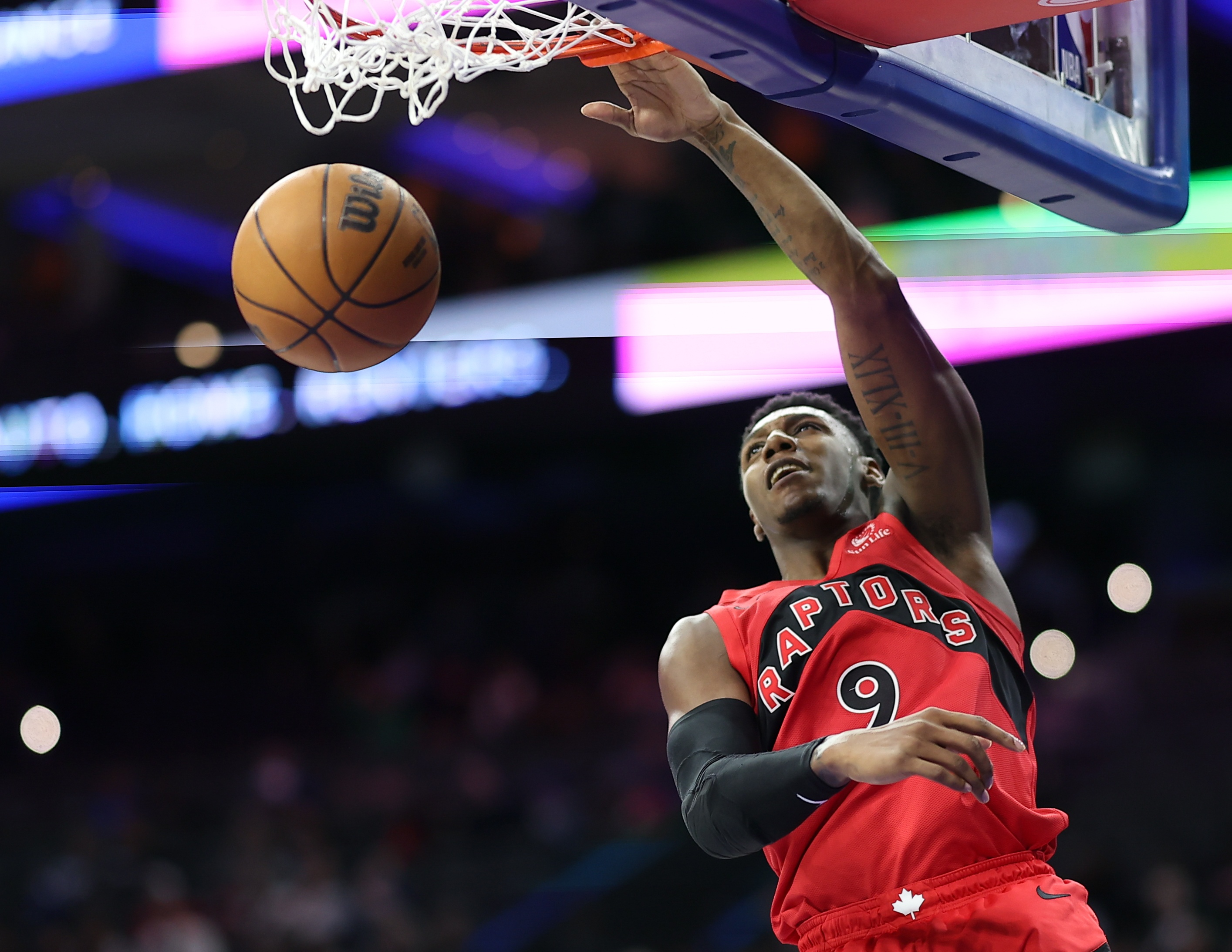 美記：猛龍有意交易巴雷特 巴恩斯+鶯歌+迪克為未來核心鋒線組合