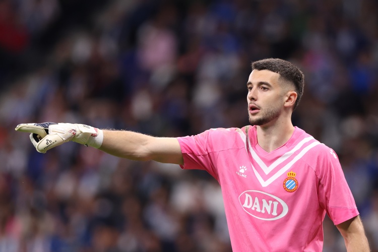 世體：霍安-加西亞周五亮相，巴薩不會辦新聞發(fā)布會