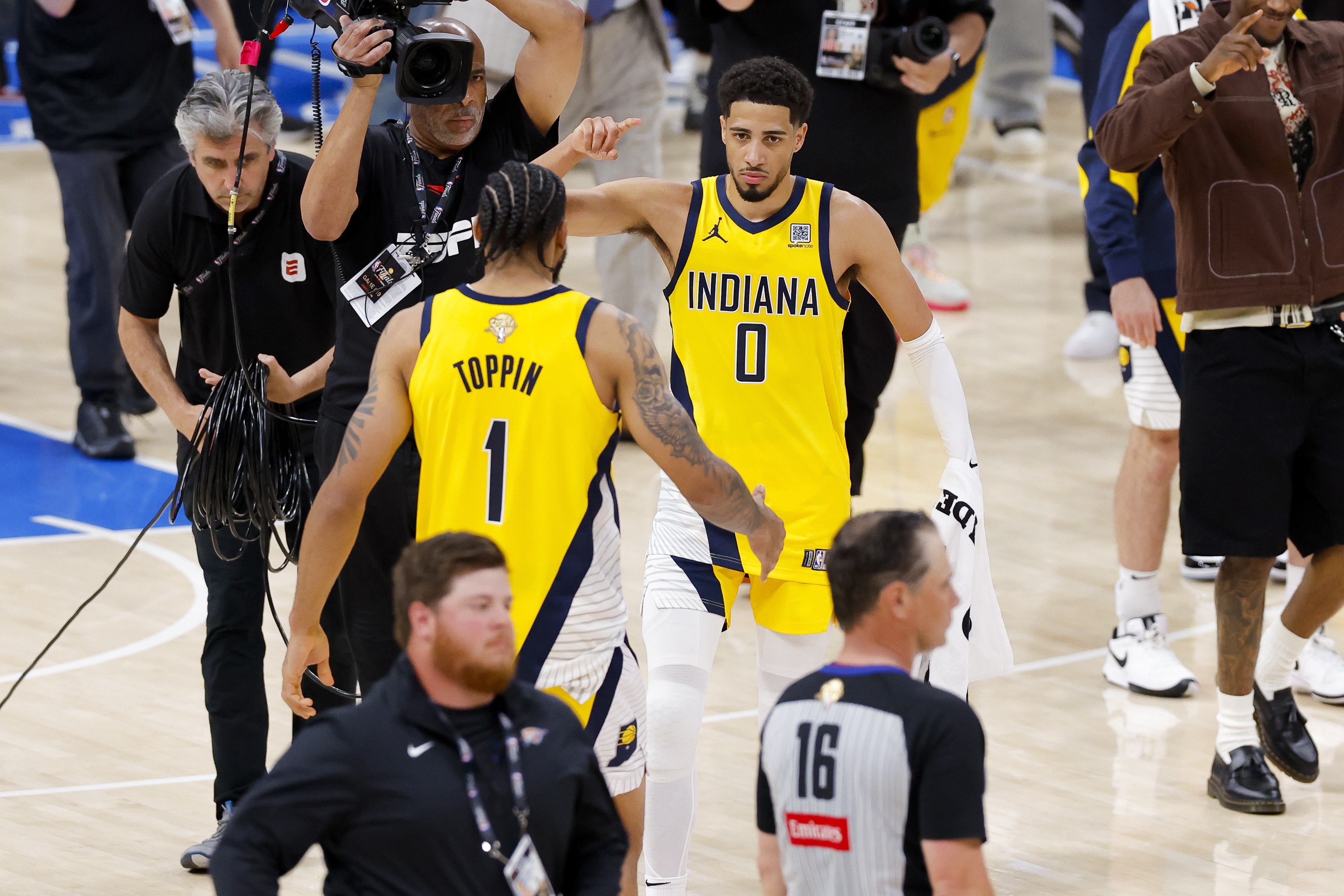 蘇群：雷霆只想著冠軍從天上掉下來 搶七只看臨場了 主場優(yōu)勢沒用