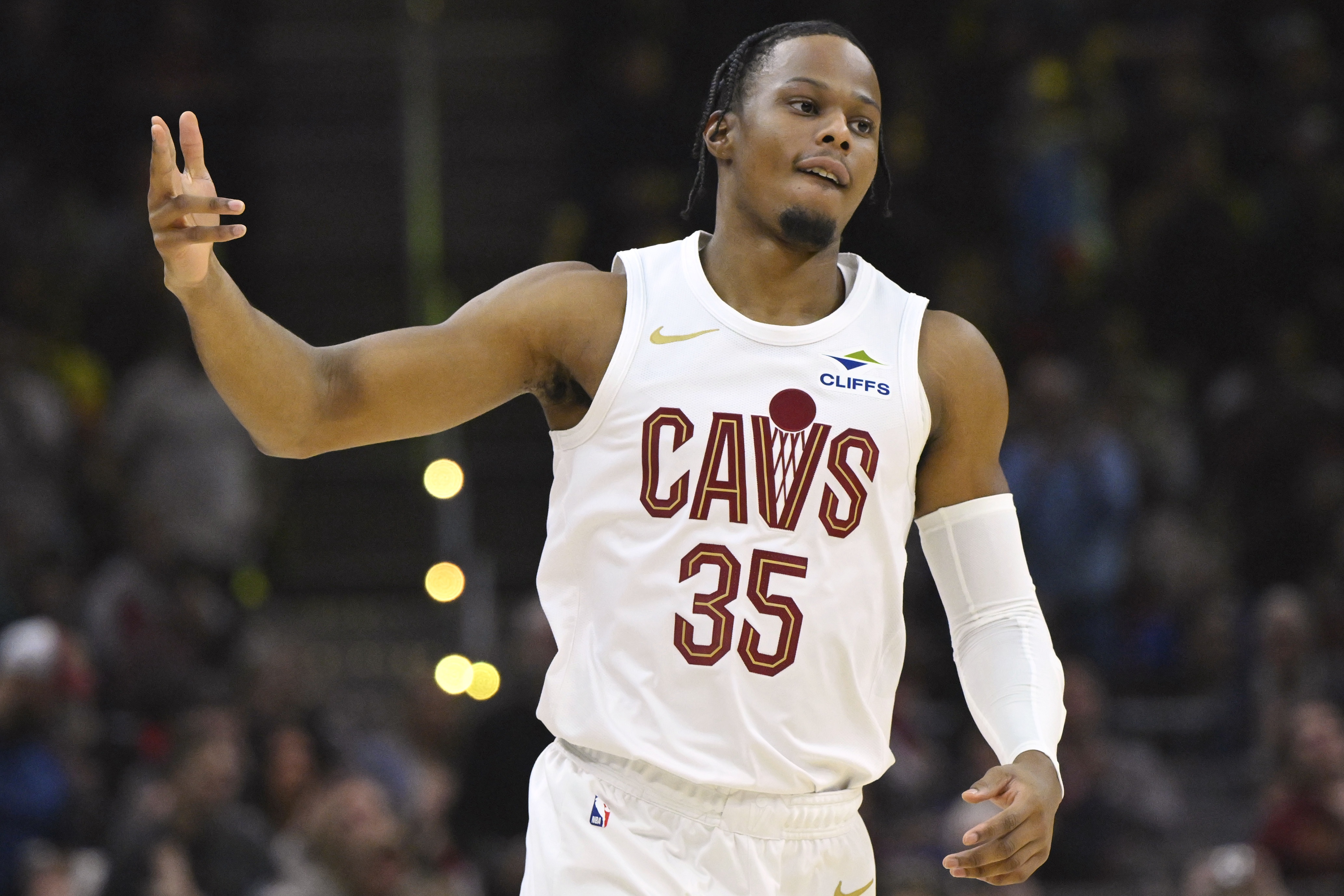 被交易至公牛！奧科羅騎士生涯場均得到8分2.8籃板1.6助攻