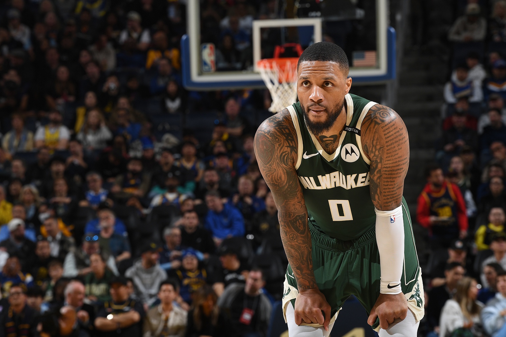 被雄鹿裁員！利拉德今年季后賽首輪G4遭遇左跟腱撕裂 賽季報銷